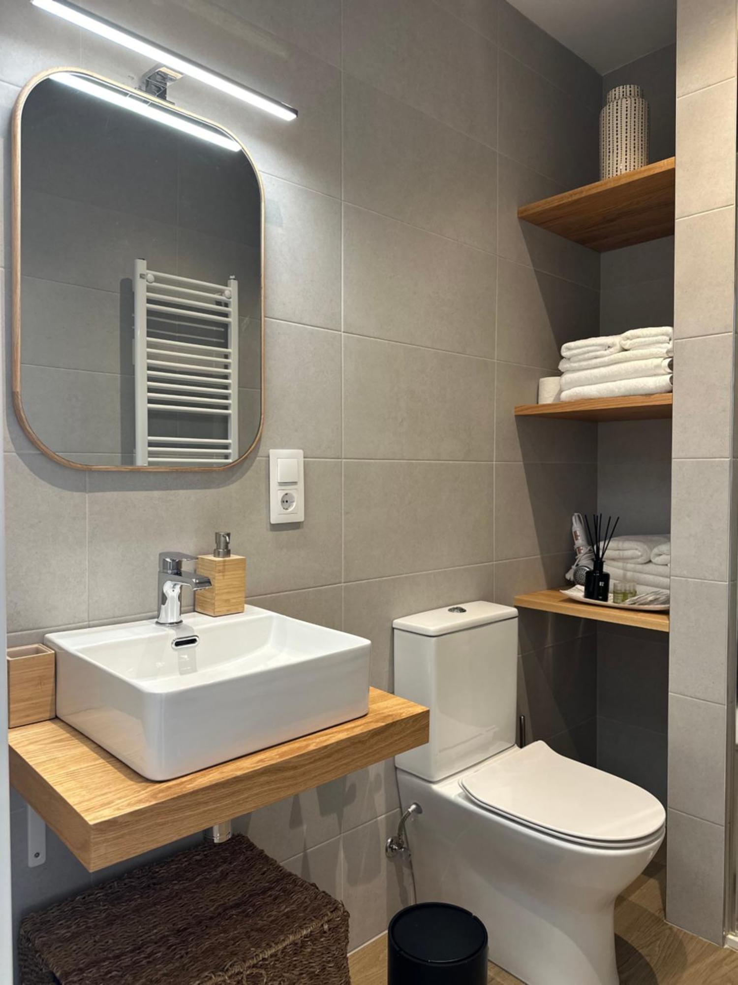 Corunaflat Apartamentos Con Encanto En El Centro De La Coruña Esterno foto
